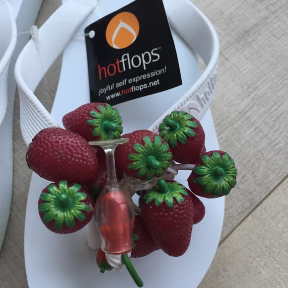 Hotflops Strawberry Daiquiri white sole 2.5cm size M (original) 2/$35 - Picture 5 of 8